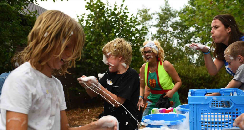lol-maken-maankamp lol maken op Maankamp