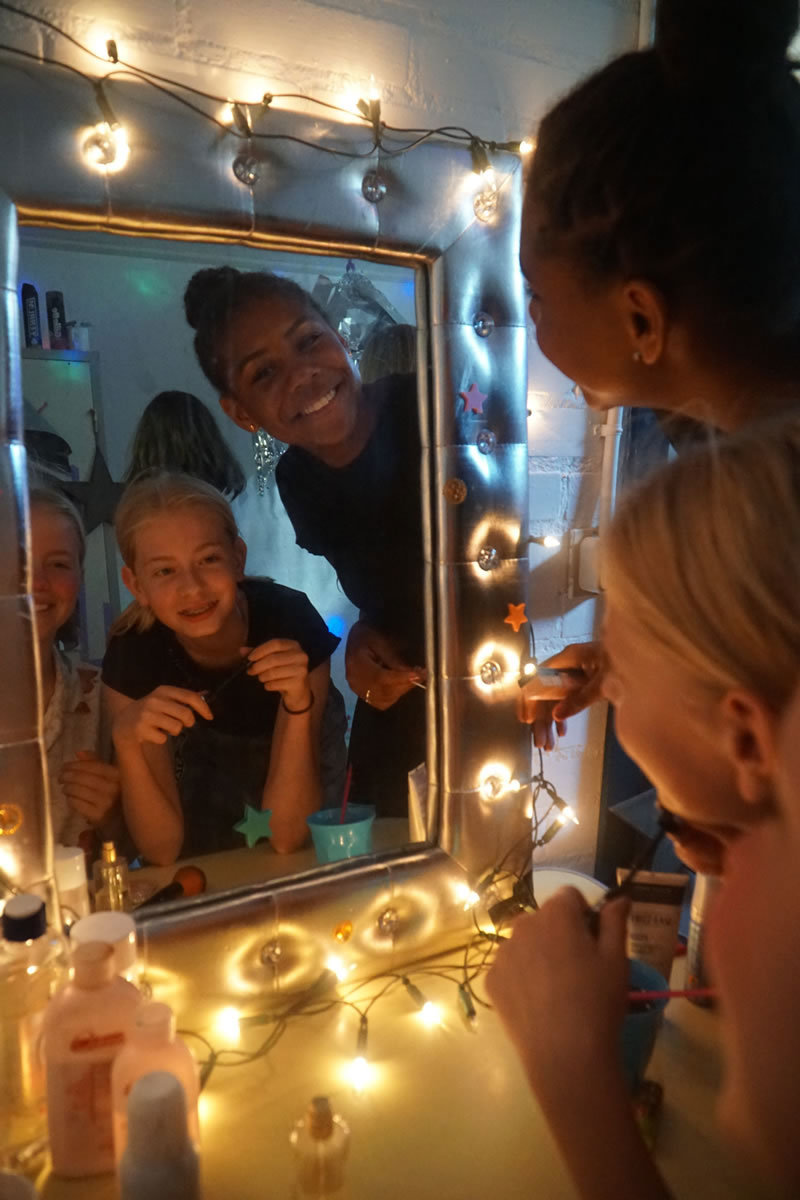 stay-strong-puberthemas-film je eigen film maken op Stay Strong kamp